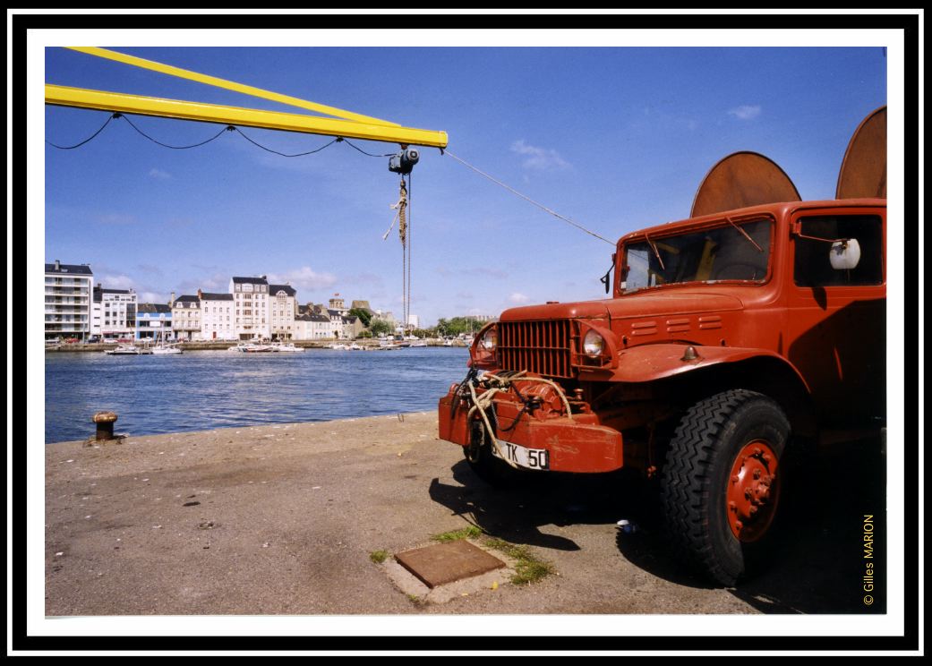 Camion rouge (Cherbourg)